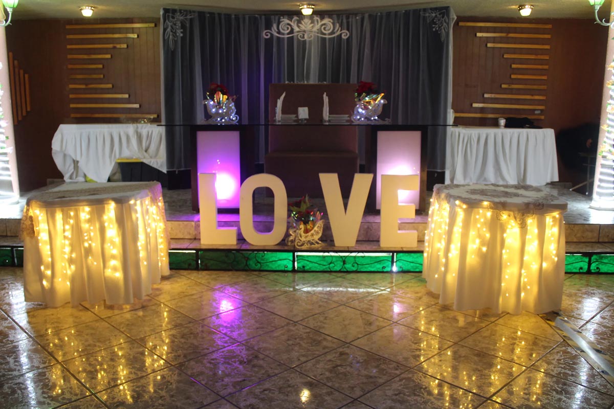 letras love bodas en salon magno ecatepec
