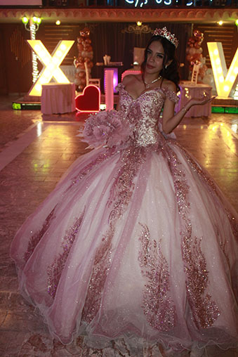 Fiesta de XV años en Salón Magno Ecatepec